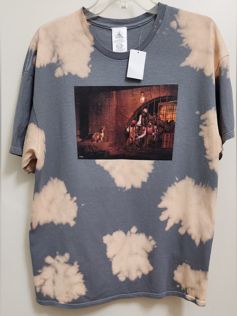 **NEW** Disney Parks Pirates of the Caribbean Tie Tye Dye Blue White Men's Shirt